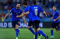 开云官方app入口-阿尔巴尼亚实力不容小觑，卫冕冠军难取胜！