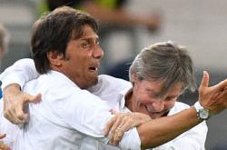 开云体育中国官网-银狐逆袭，国米晋级亚冠四强