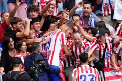 开云下载-皇马完胜葡萄牙，阿尔瓦雷斯打破历史纪录