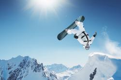 开云官网-库里稳定输出不掉线，勇士淘汰赛力克广东队