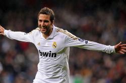 开云平台-F1新赛季揭幕战与鹈鹕战术压制雷霆，速度与策略的双重奏