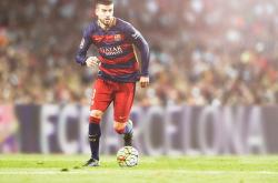 开云足球直播-赛道上的逆袭，红牛二队横扫法拉利，阿隆索点燃赛场