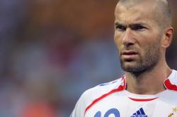 开云下载-年终绝杀！阿尔卡拉斯蒙特卡洛奇迹，改写网坛历史的一拍