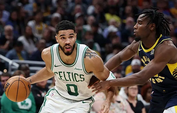 关于凯尔特人遭遇失利，排名下滑的信息