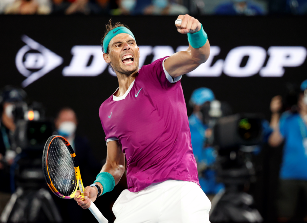 意大利网球队绝地反击世界网球队，纳达尔完成帽子戏法的简单介绍