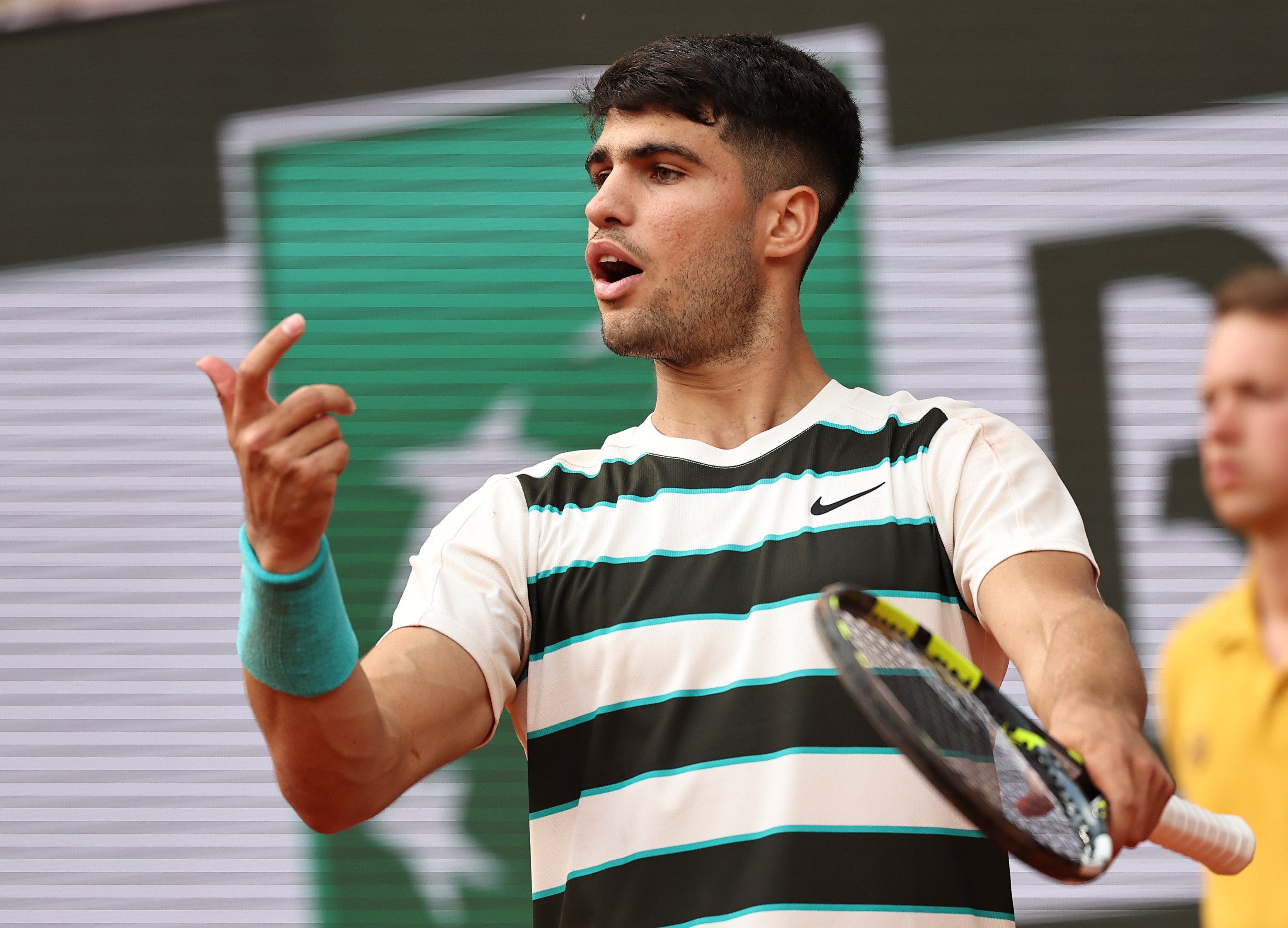 法国网球队完胜美国网球队，阿尔卡拉斯统治全场的简单介绍