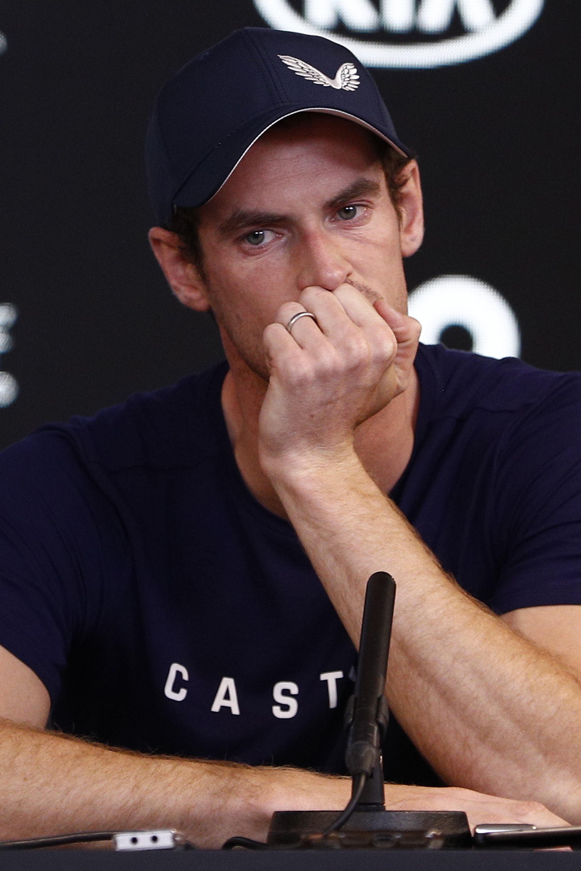 包含德国网球队爆冷世界网球队，穆雷统治全场的词条