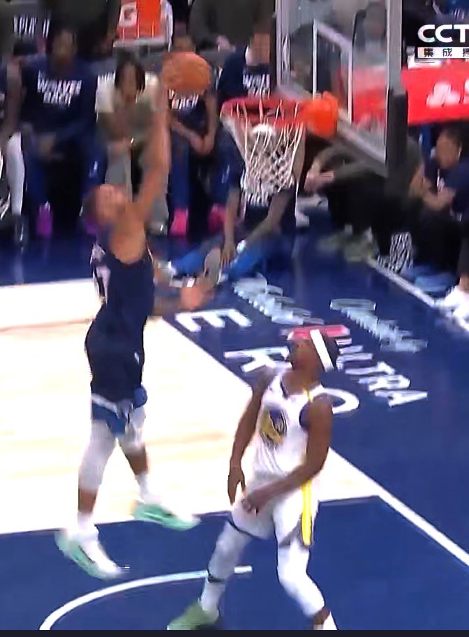 勇士翻盘辽宁队,戈贝尔关键制胜 勇士翻盘辽宁队,戈贝尔关键制胜