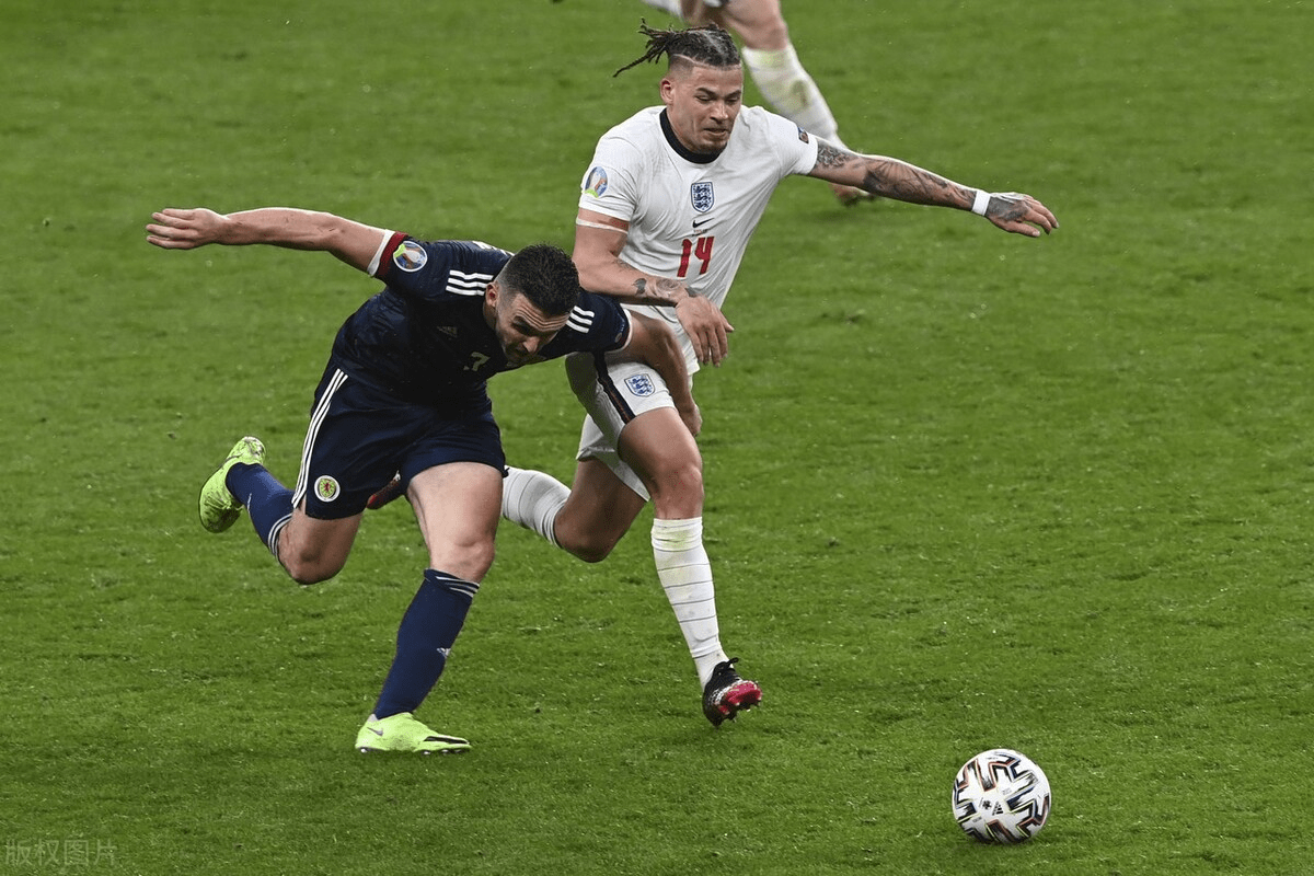 英格兰队轻取日本队，波尔关键制胜