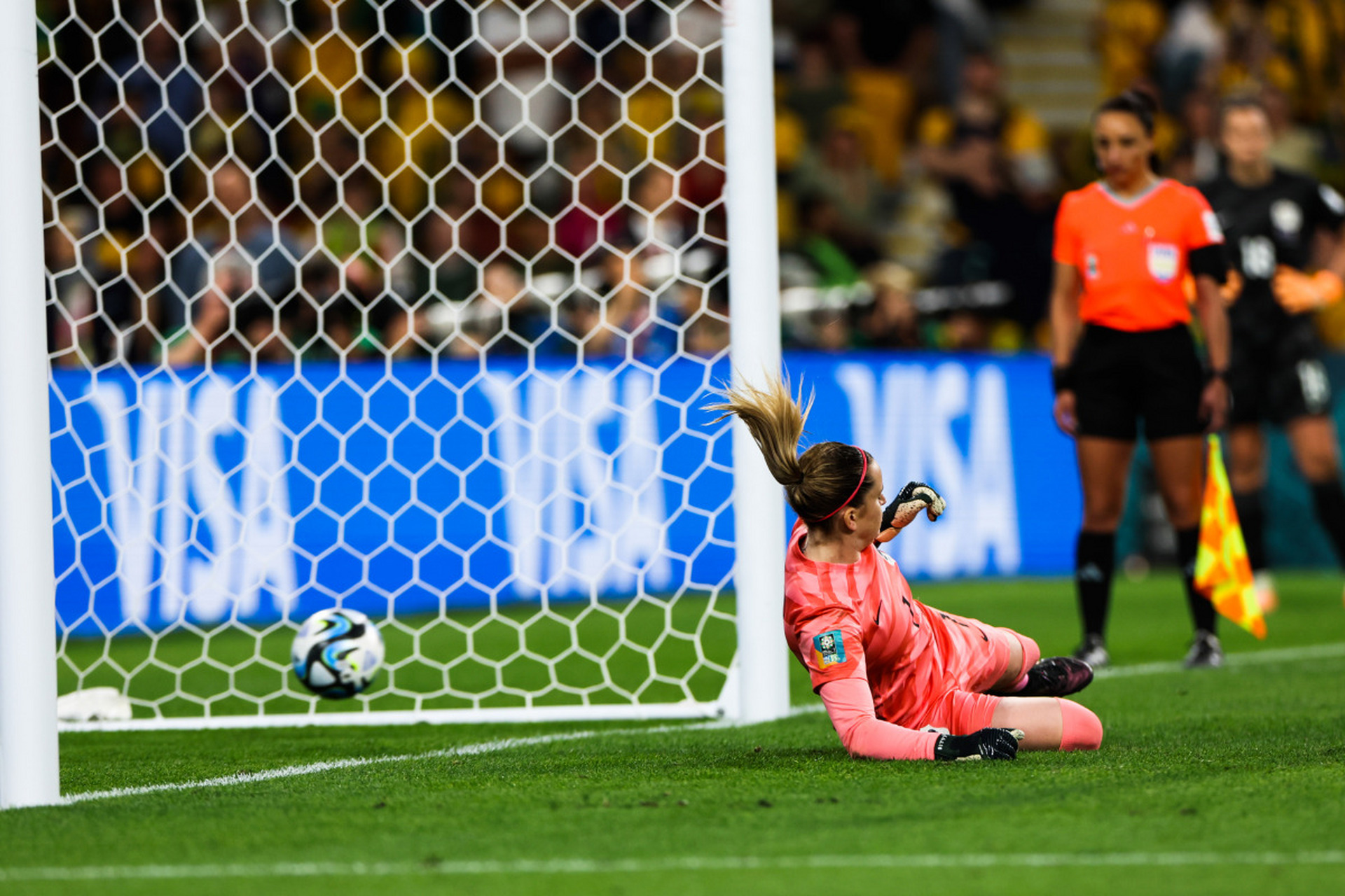 澳大利亚女足引领新潮流，推广女性足球