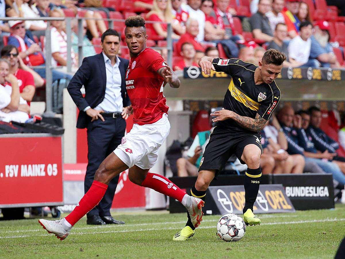 包含沃尔夫斯堡在主场击败弗莱堡，积累胜利的词条