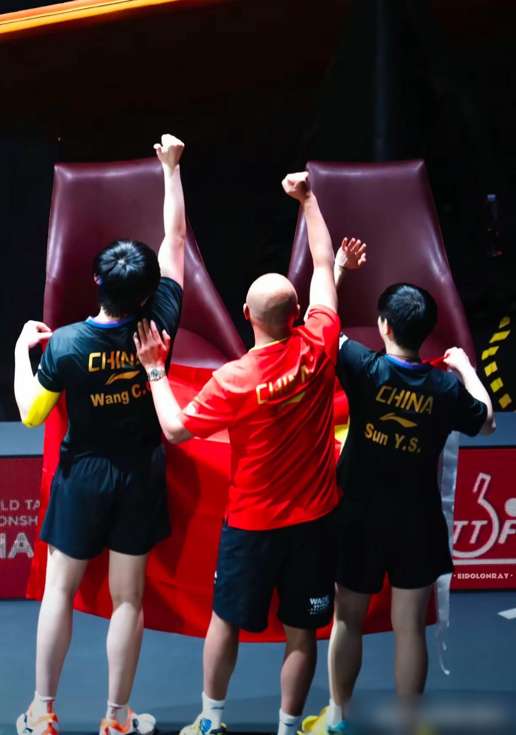 球场上的荣耀较量,胜者将叱咤风云的简单介绍 球场上的荣耀较量,胜者将叱咤风云的简单介绍