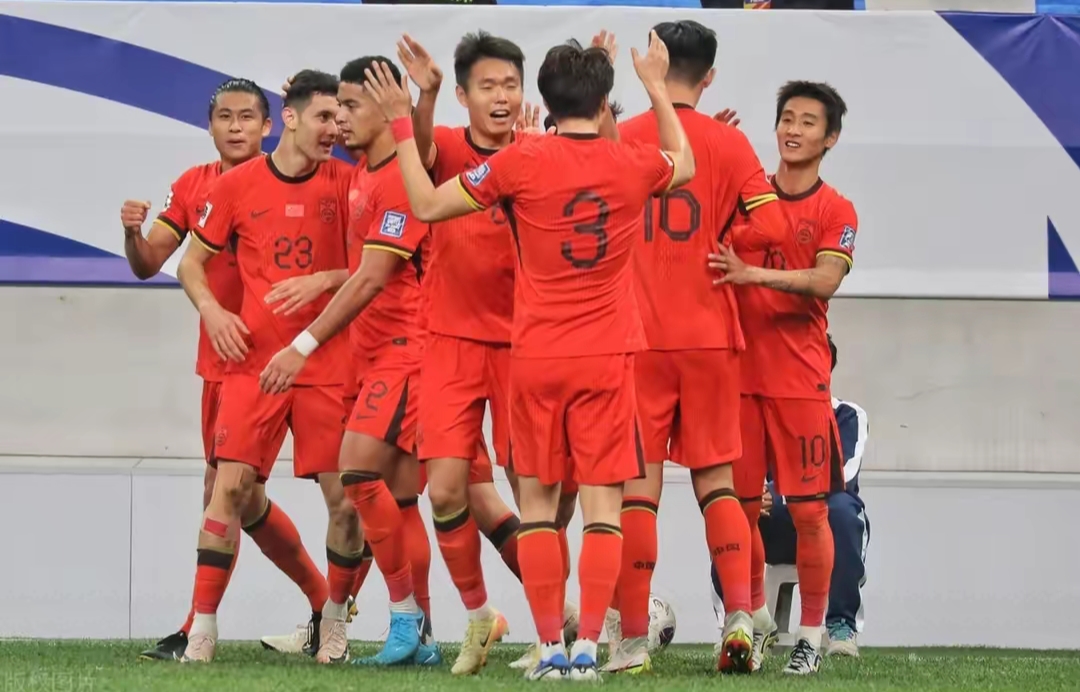 关于泰国队横扫印尼队,石宇奇扛起全队的信息 关于泰国队横扫印尼队,石宇奇扛起全队的信息