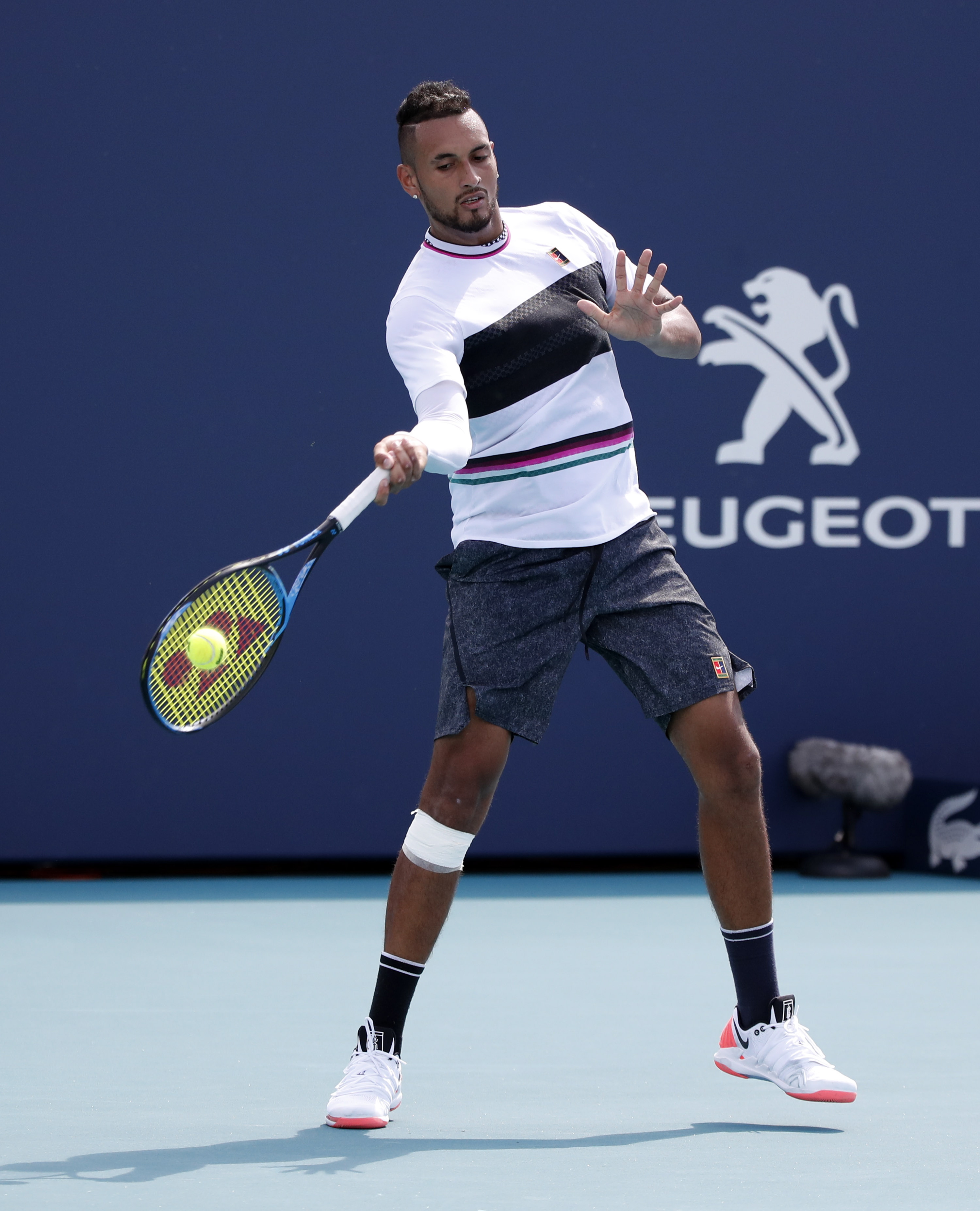 世界网球队绝地反击法国网球队，克耶高斯打破历史纪录的简单介绍