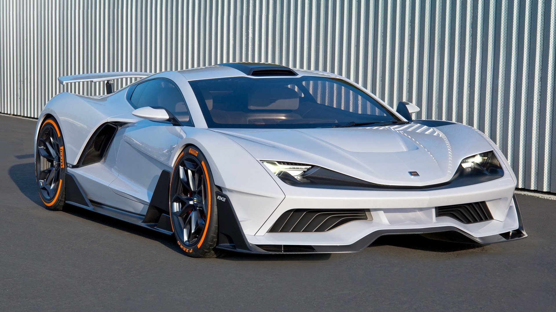 疆场横扫热火，球馆升起新王，当新疆队与伦纳德在不同战场同时定义统治力