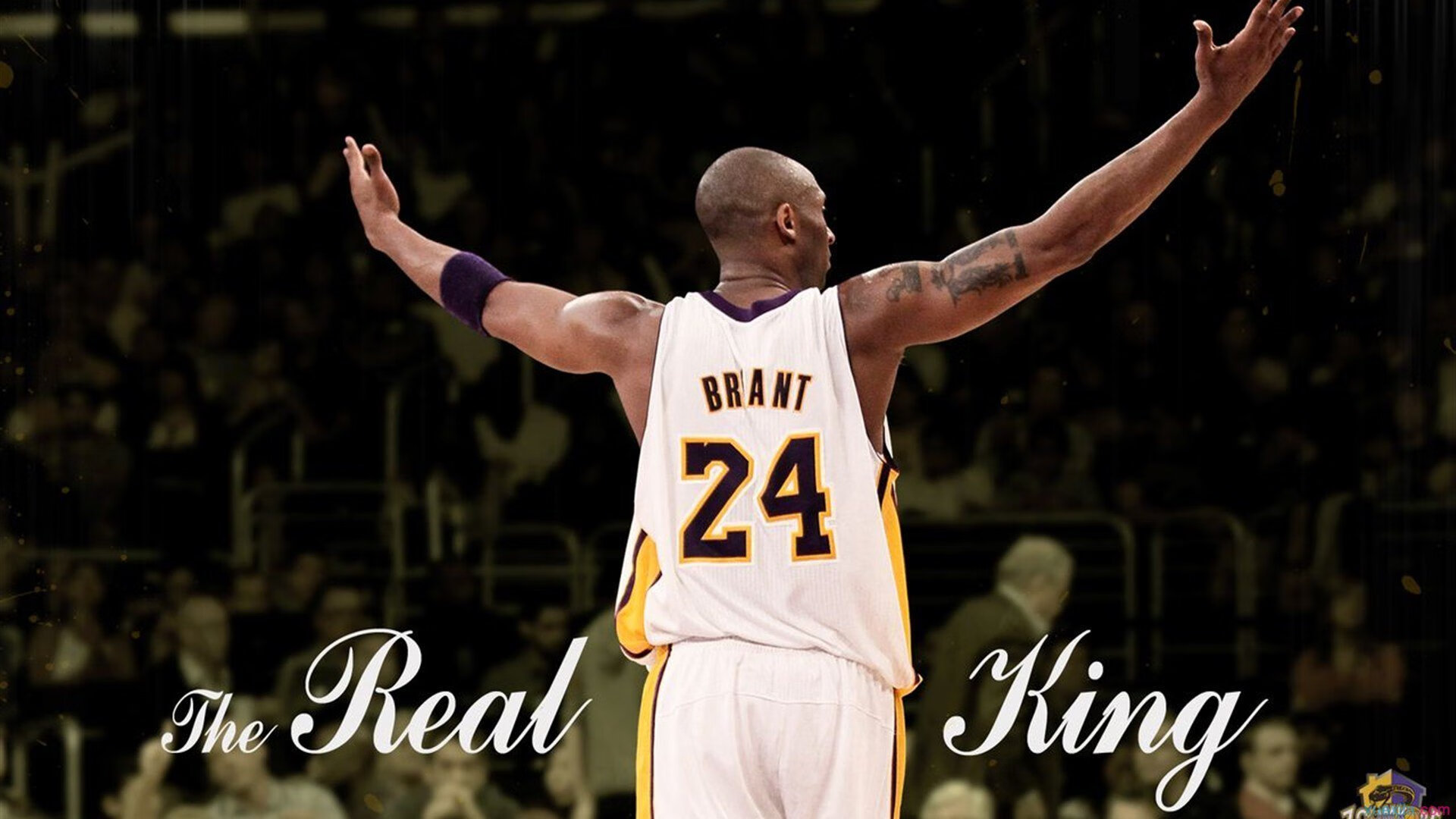 德甲争冠战之夜,C罗关键进球定乾坤