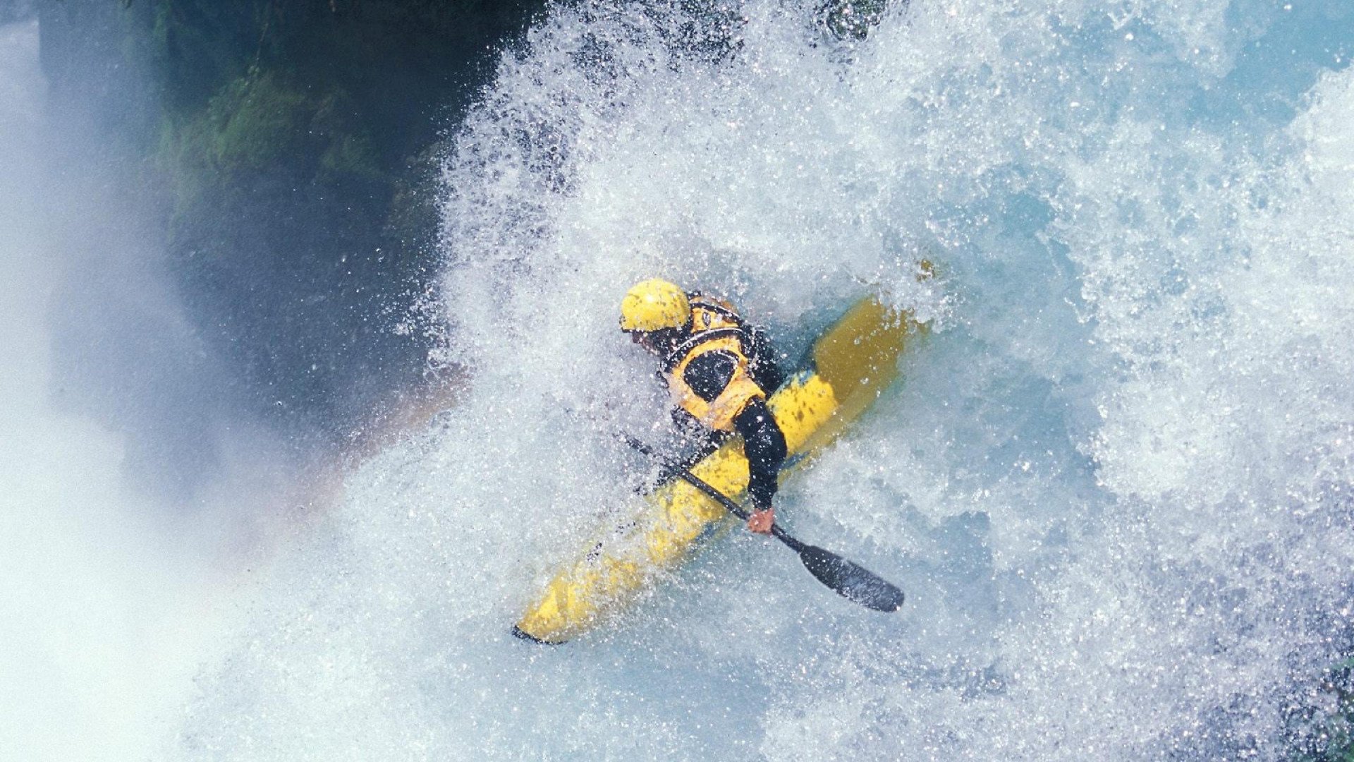 冰封时刻，基耶萨关键节点连续得分，巴西一波带走冰岛